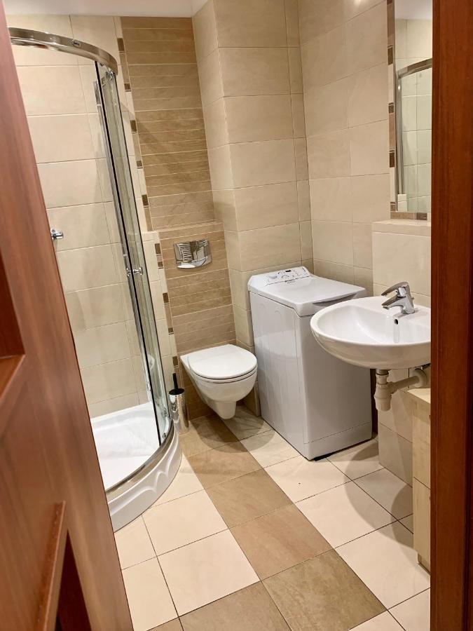 City View Wellness Apartment Swim&Steam&Relax Krakau Exterior foto